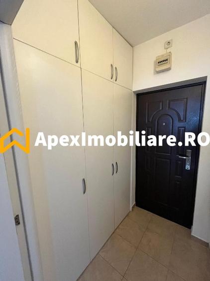 Garsonieră decomandată, mobilată în Berceni