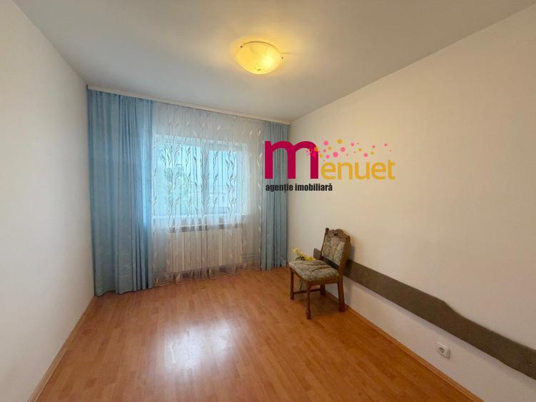 Apartament 3 camere,zona C5 - 8