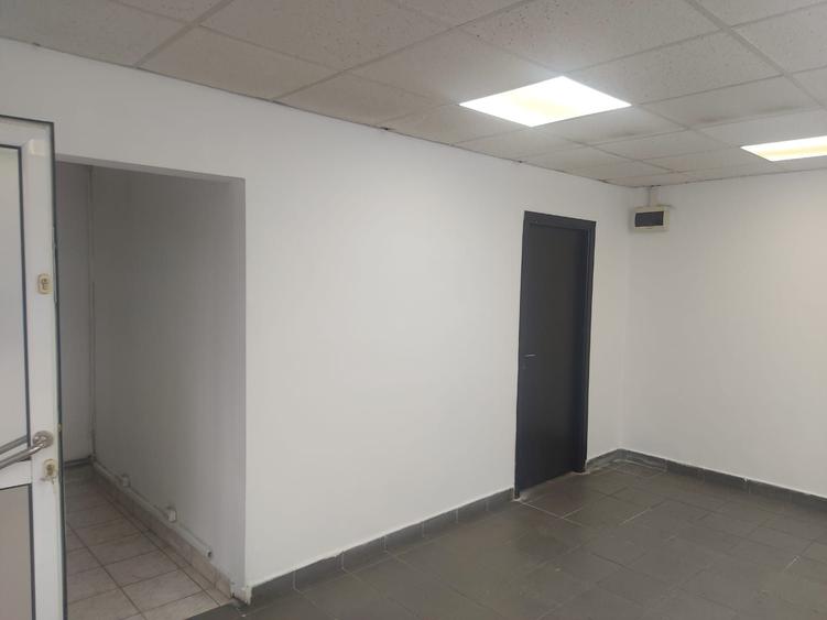 Spațiu comercial, de 26 mp, în Central
