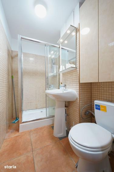 Apartament cu 2 camere semidecomandat în Gara de Nord
