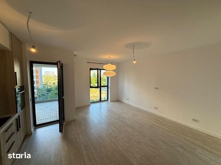 Apartament cu 3 camere în Jiului