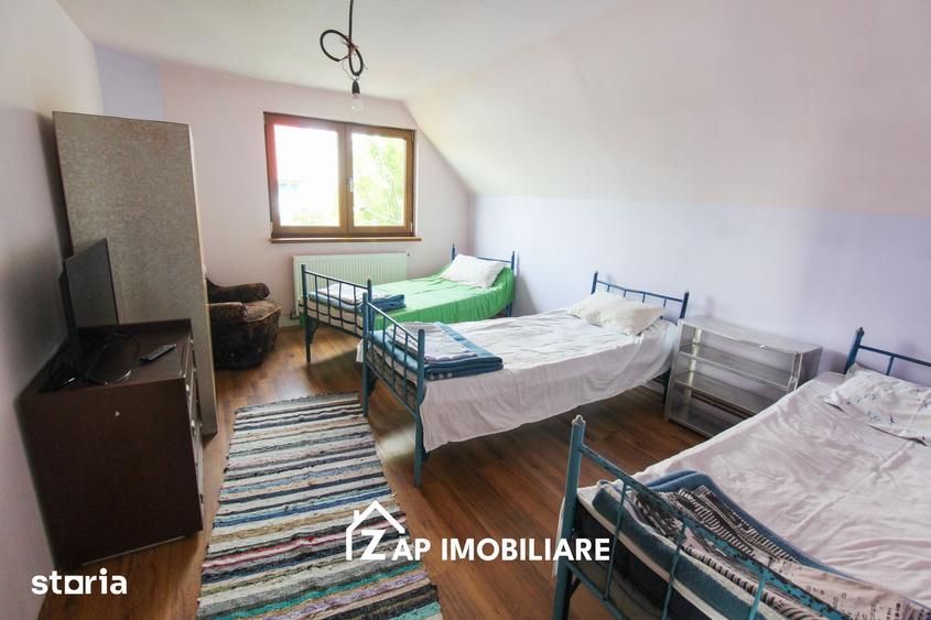 Casă cu 4 camere cu Teren 2000 Mp în Central