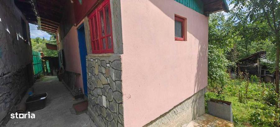 Teren de 532 mp, în Poiana