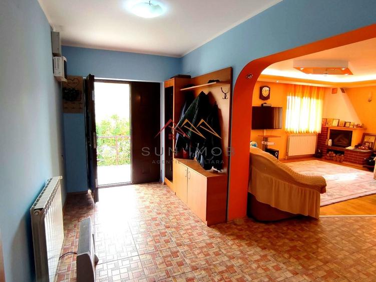 Casă individuală cu 4 camere cu Garaj în Lunca Mare
