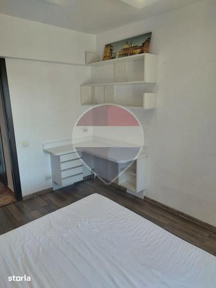Apartament 2 camere decomandat, Bld Independen?ei - 9