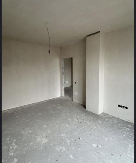 Apartament cu 2 camere semidecomandat în Florești — fotografia 2