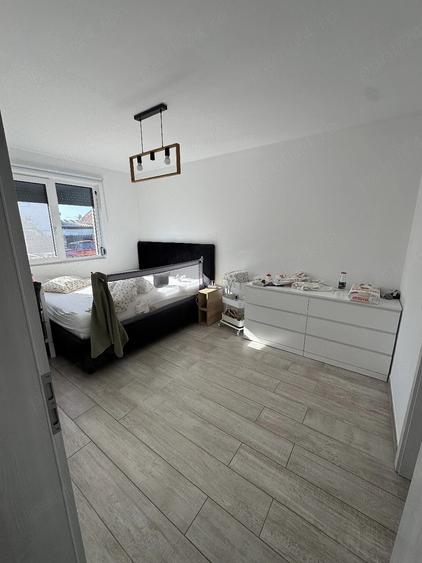 Casă cu Teren 400 Mp în Central