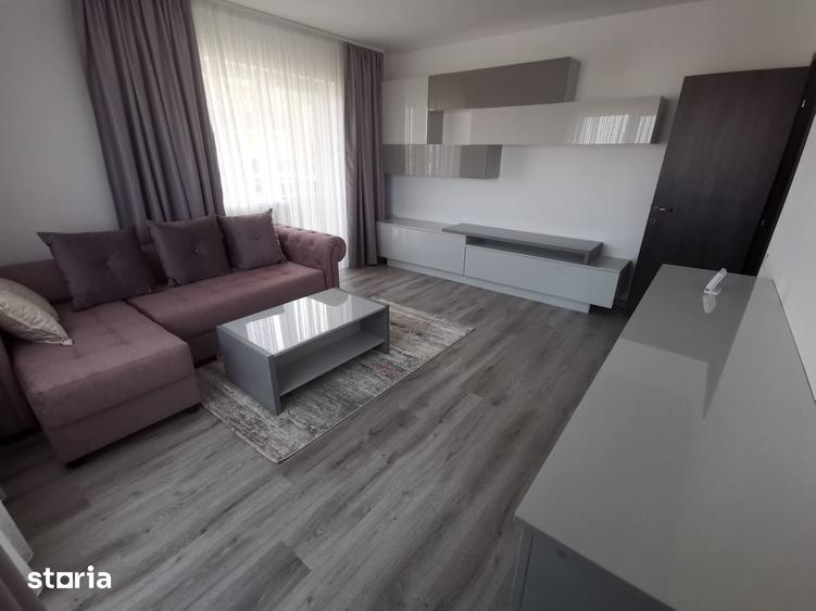 Apartament cu 2 camere decomandat în Sânpetru