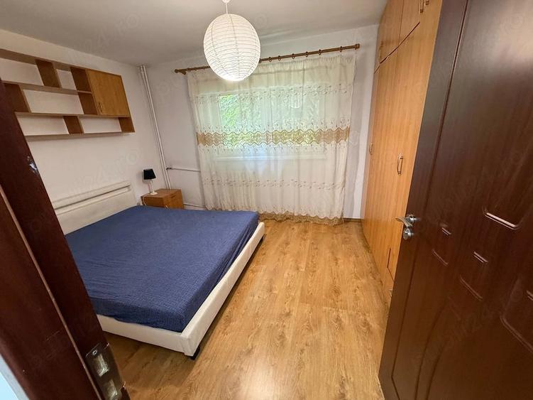 Apartament cu 3 camere semidecomandat în Brazda lui Novac