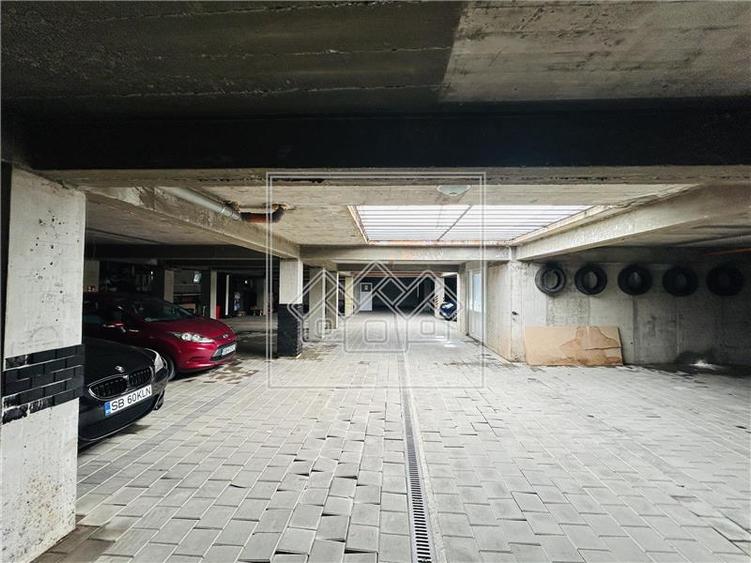 Apartament cu 2 camere semidecomandat în Arhitecților - Calea Cisnădiei