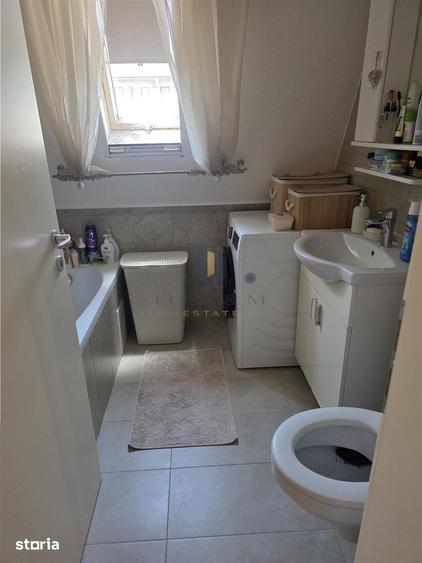 Apartament cu 3 camere în Ghiroda
