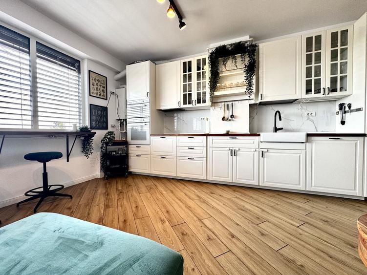 Apartament cu 3 camere decomandat, mobilat în Giroc