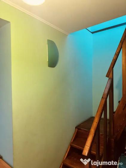Apartament cu 2 camere decomandat în Micro 21