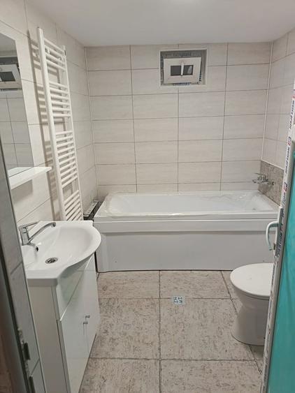 Casă cu 4 camere în Șelimbăr