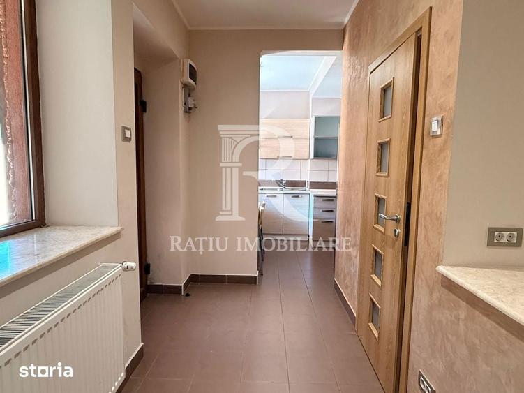 Casă cu 3 camere cu Teren 200 Mp în Central