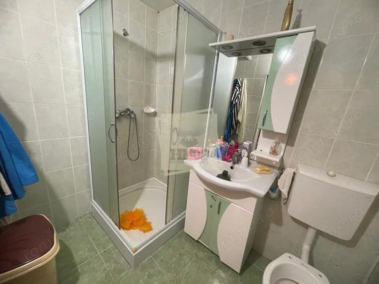 Casa individuala cu 6 camere si 3 bai si 1413 mp teren in Blaj - 4