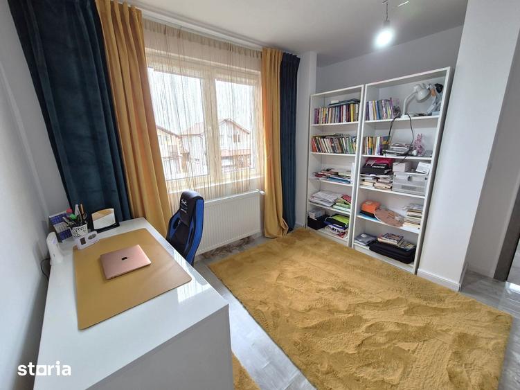 Casă cu 3 camere cu Teren 326 Mp în Est