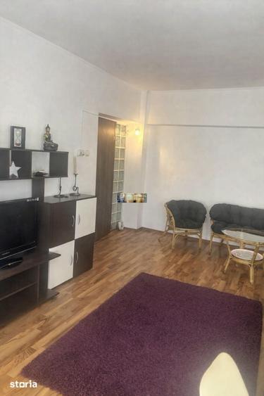 Apartament cu 2 camere decomandat în Coiciu