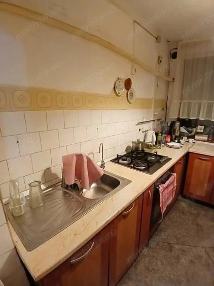Apartament cu 4 camere decomandat în Mazepa 1