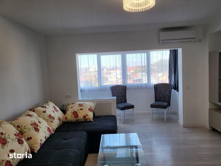 Garsonieră decomandată în 1 Decembrie