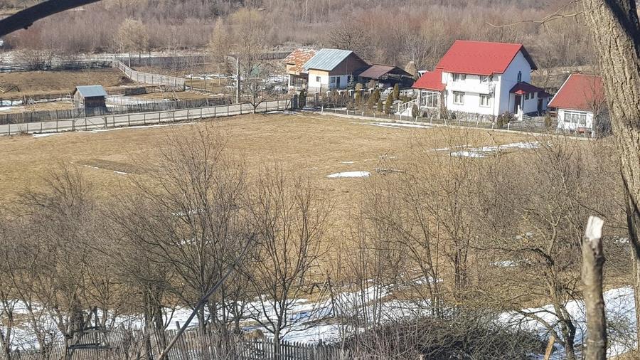 Teren Construcții intravilan de 10200 mp, în Valea Doftanei