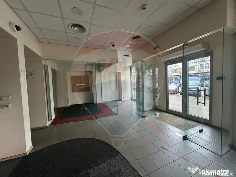Spațiu comercial, de 165 mp, în Ultracentral
