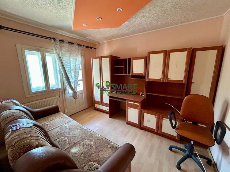 Apartament cu 2 camere nedecomandat în Hotvon
