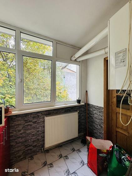 Apartament cu 2 camere decomandat în Nicolina