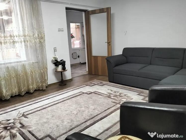 Casă cu 3 camere în Colentina