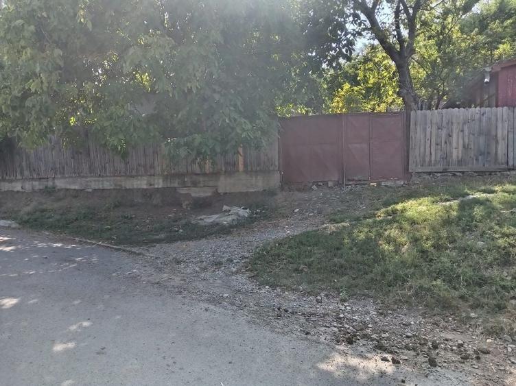 Casă cu 3 camere în Central