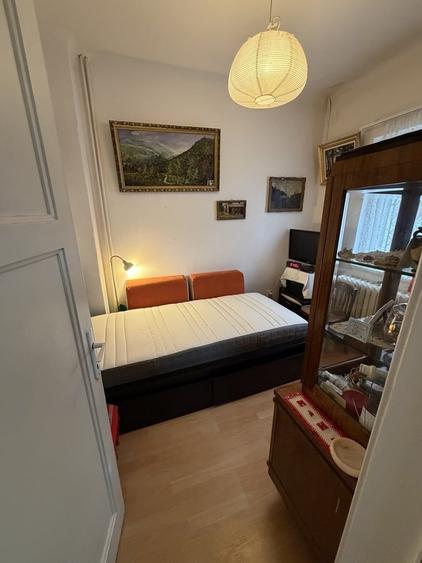 Casă cu 4 camere cu Teren 105 Mp în Vatra Luminoasă