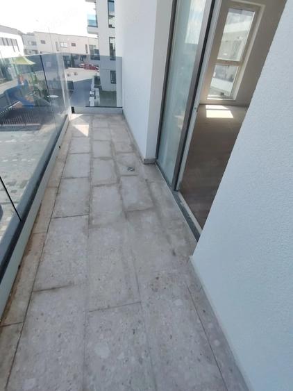 Apartament cu 2 camere semidecomandat în Florești