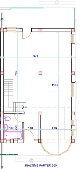 Casă cu 5 camere cu Teren 247 Mp în Central