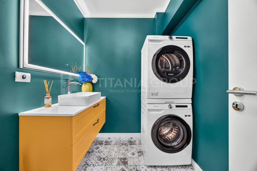 Apartament cu 4 camere decomandat în Central