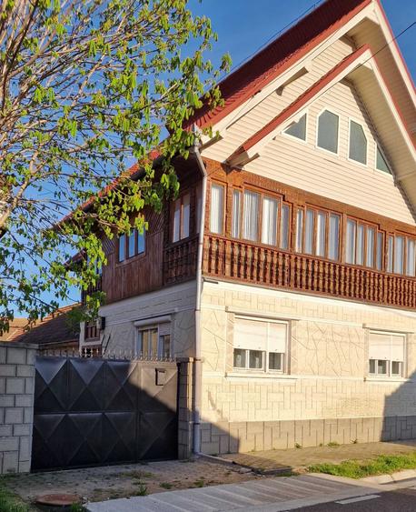 Casă cu 4 camere în Vad