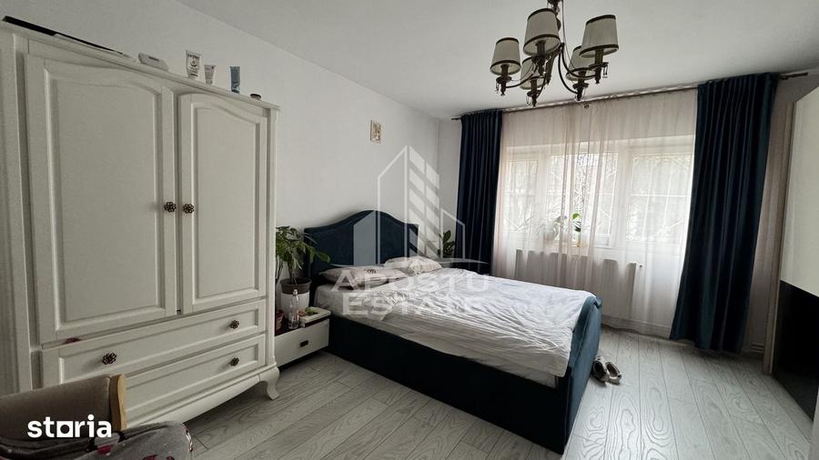 Apartament cu 3 camere în Steaua
