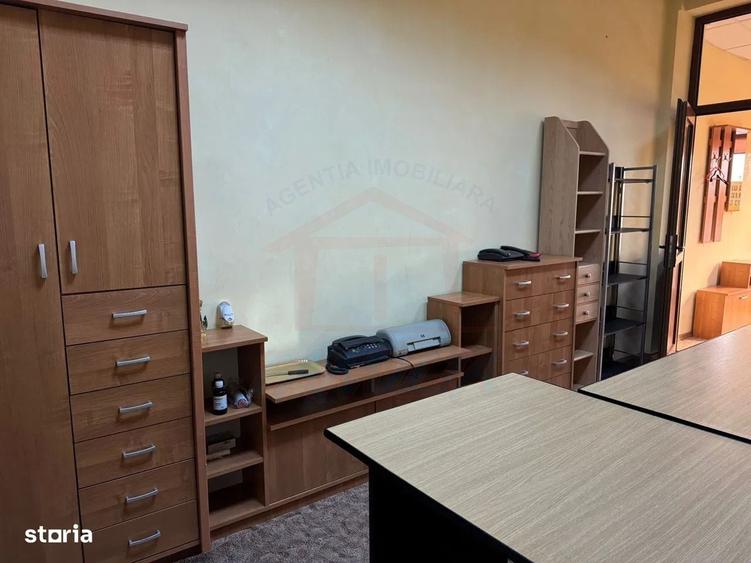 Spațiu comercial, de 30 mp, în Port