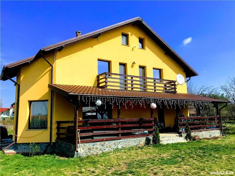 Casă cu 7 camere cu Teren 415 Mp în Găneasa