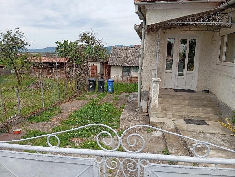 Casa de vanzare - 3