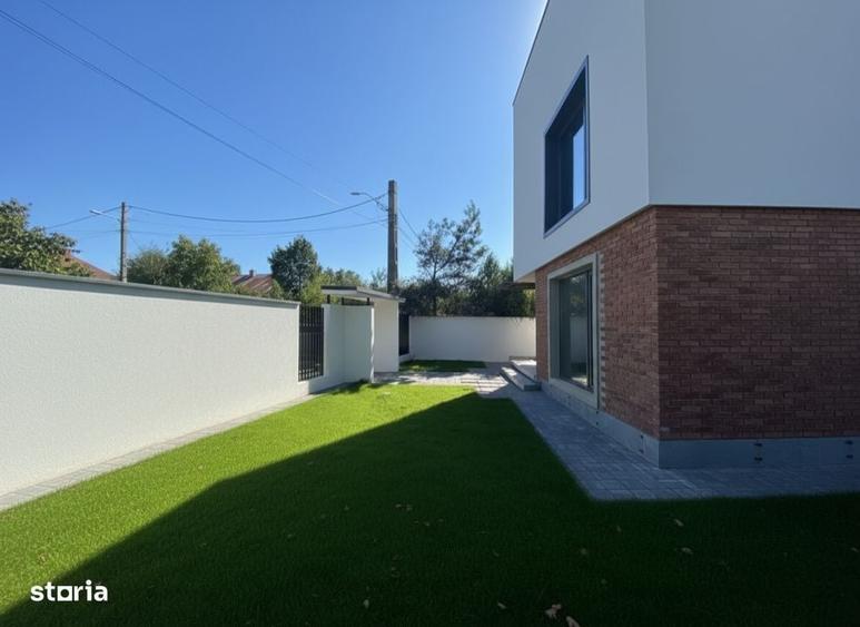 Casă cu 4 camere în Tunari