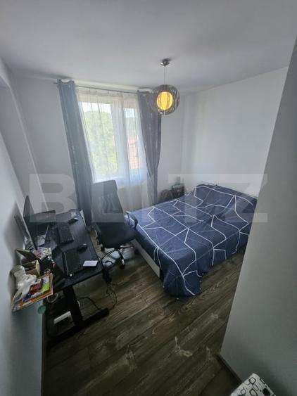 Apartament cu 3 camere semidecomandat, mobilat în Florești