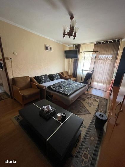 Apartament cu 2 camere decomandat în Carpați 2