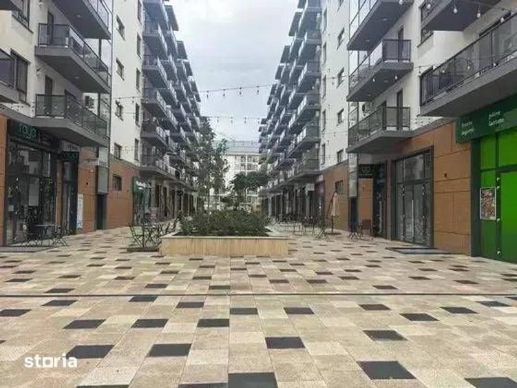 Spațiu comercial, de 80 mp, în Central