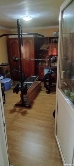 Casă cu 5 camere în Stoenești