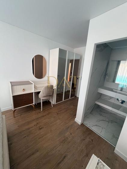 Apartament cu 3 camere în Zorilor