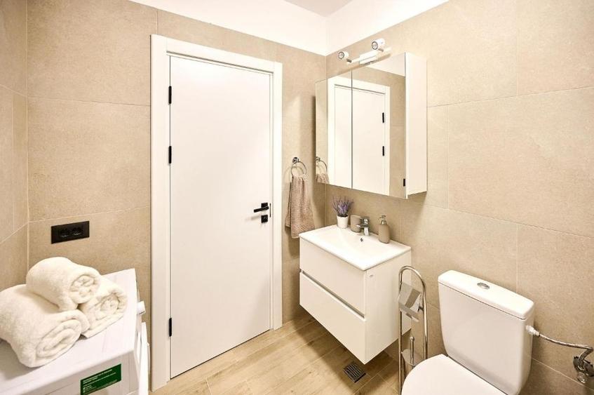 Apartament cu 2 camere decomandat, mobilat în Nord