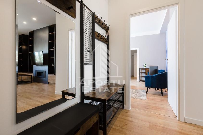 Apartament cu 2 camere semidecomandat, mobilat în Ultracentral