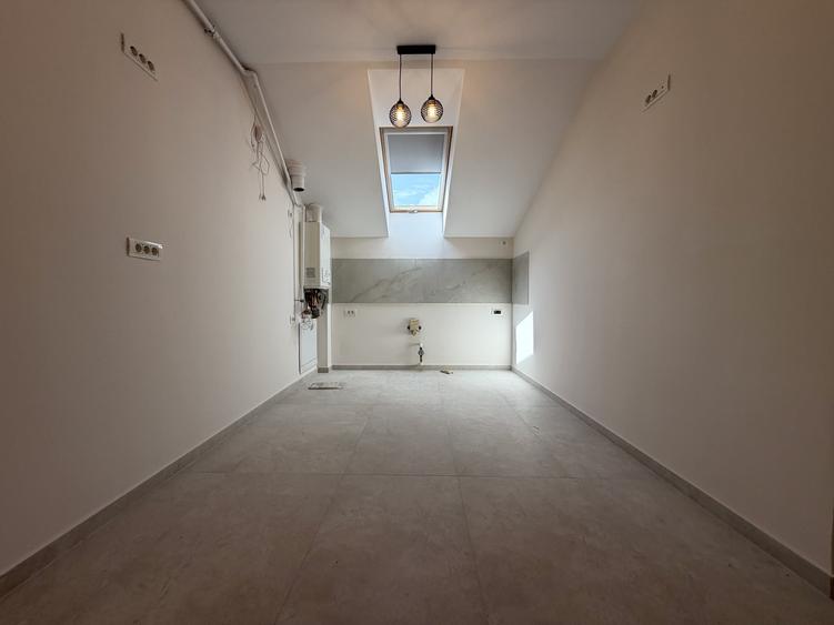 Apartament cu 2 camere decomandat în Soarelui