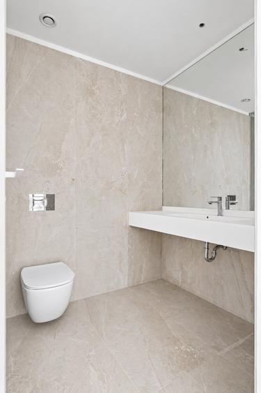 Apartament cu 4 camere în Lacul Tei