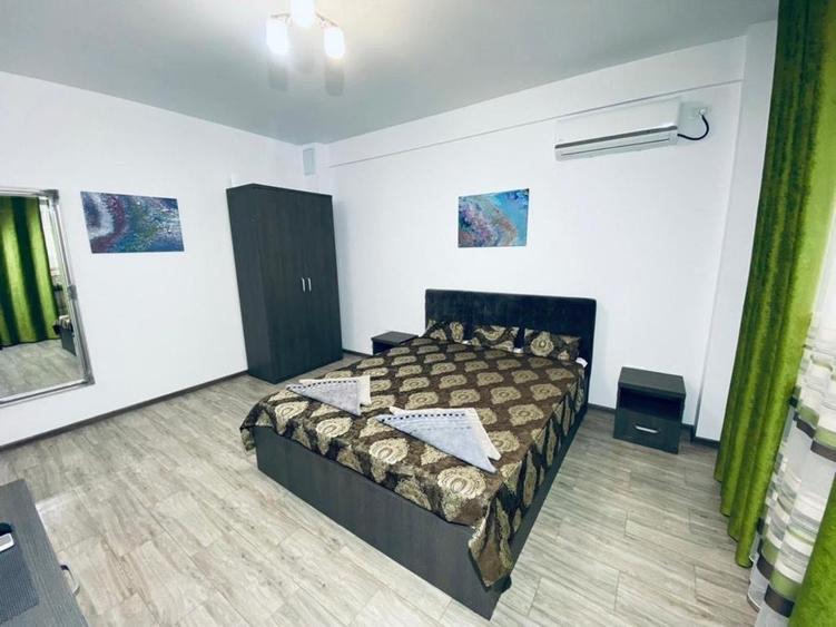 Apartament cu 3 camere decomandat în Nord